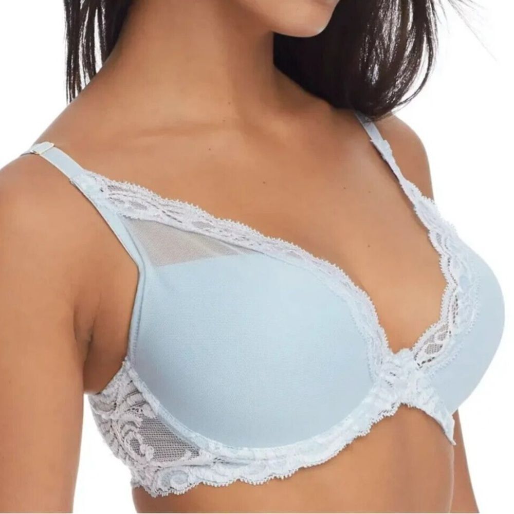 NWT Natori Blue and White Lace Trim Bra 30DDD
